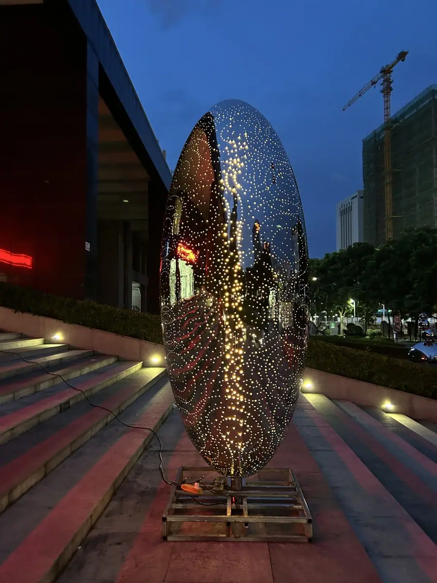 Oval Art Installation