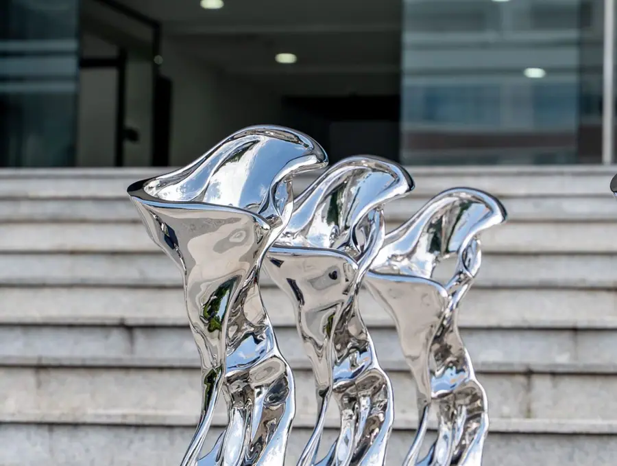 abstract sculpture ornaments