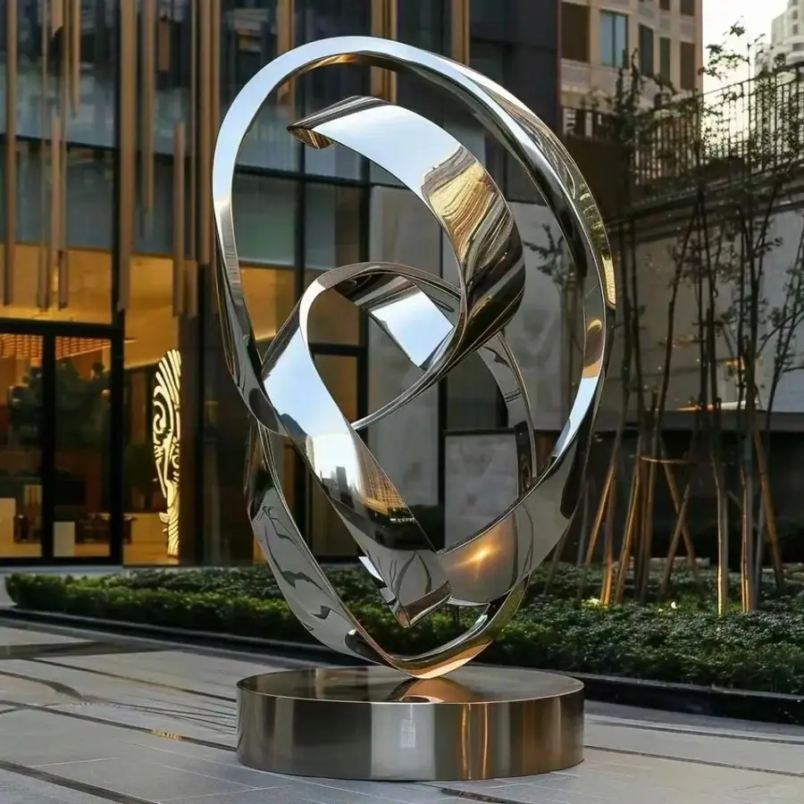 Explore the production process of stainless steel sculpture: the combination of technology and art