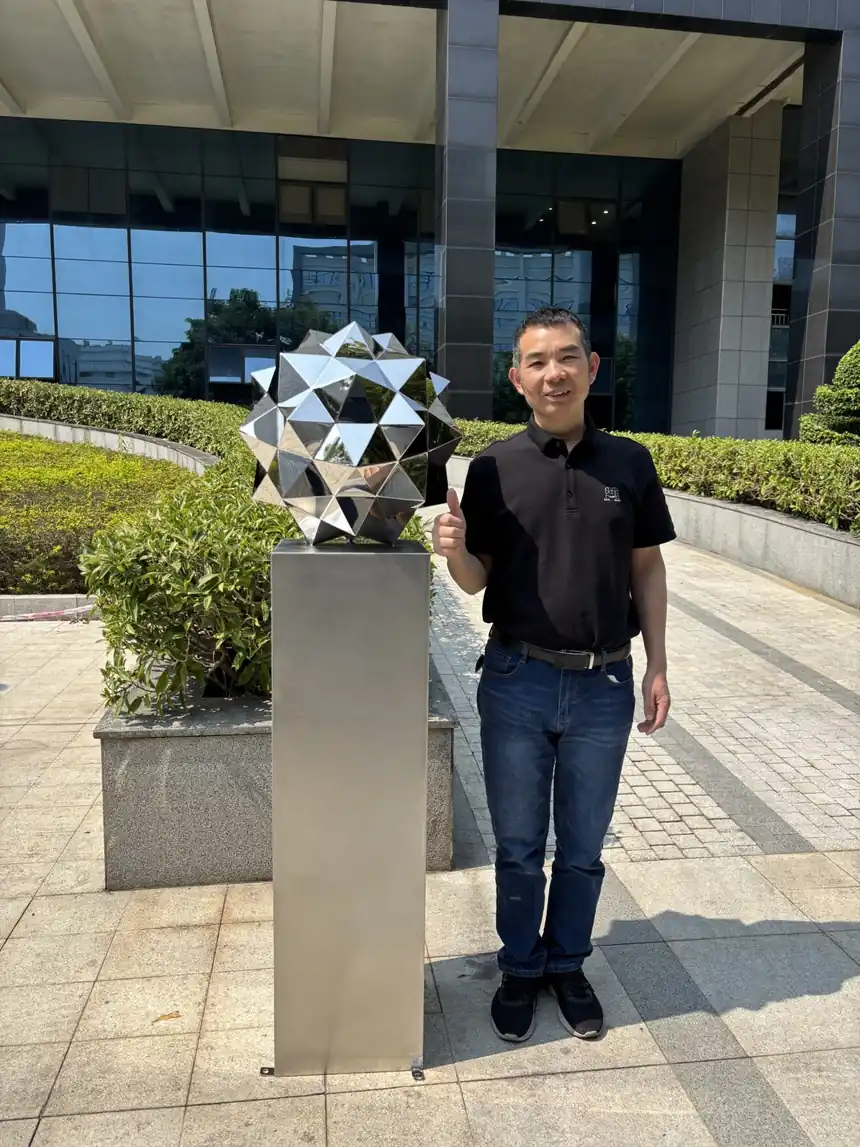 Garden decoration sphere