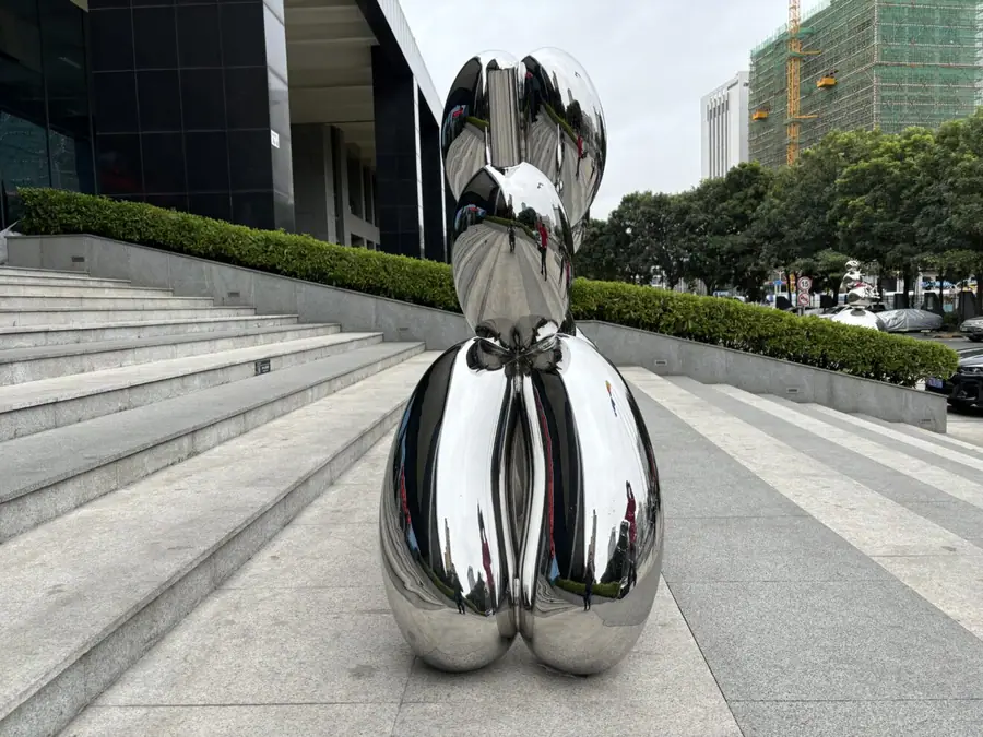 Balloon dog sculpture (3)
