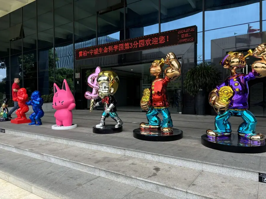 Fiberglass steel sculpture artwork