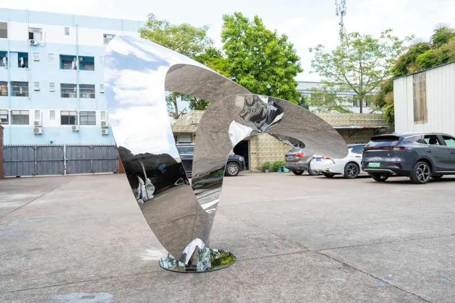 Large outdoor stainless steel streamer sculpture