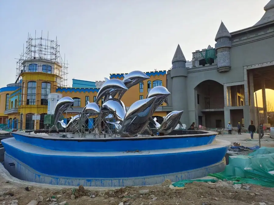 Metal Dolphin Sculpture