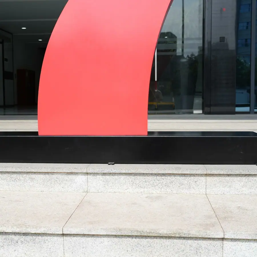 Stainless steel public art. Original products, high-end customization. Exquisite quality and meticulous service. Your dream, our creation.