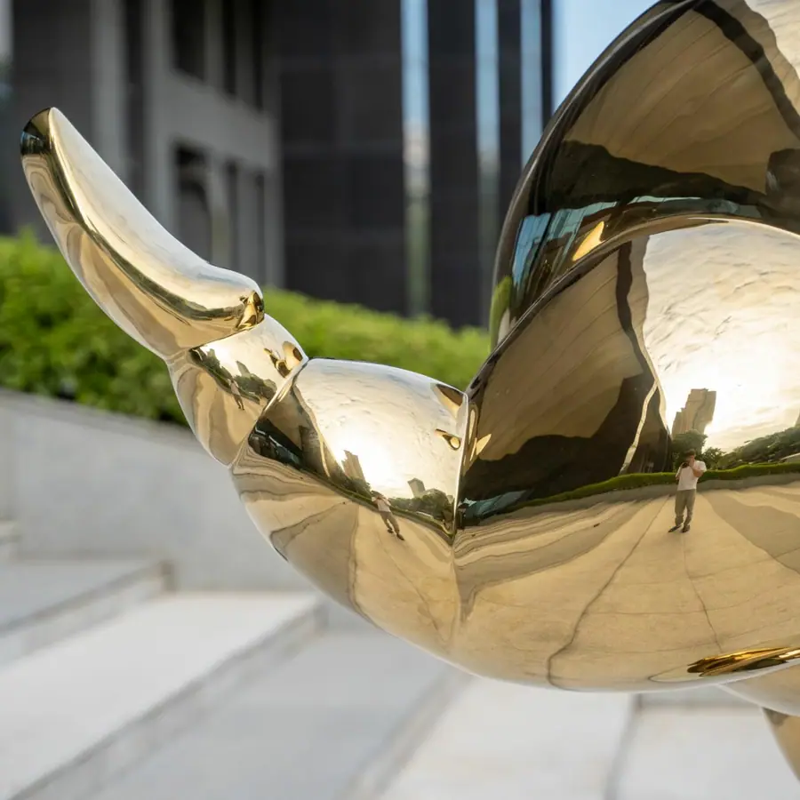 Stainless steel outdoor sculpture