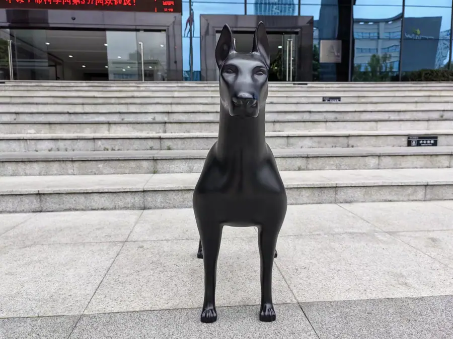 Stainless steel dog sculpture