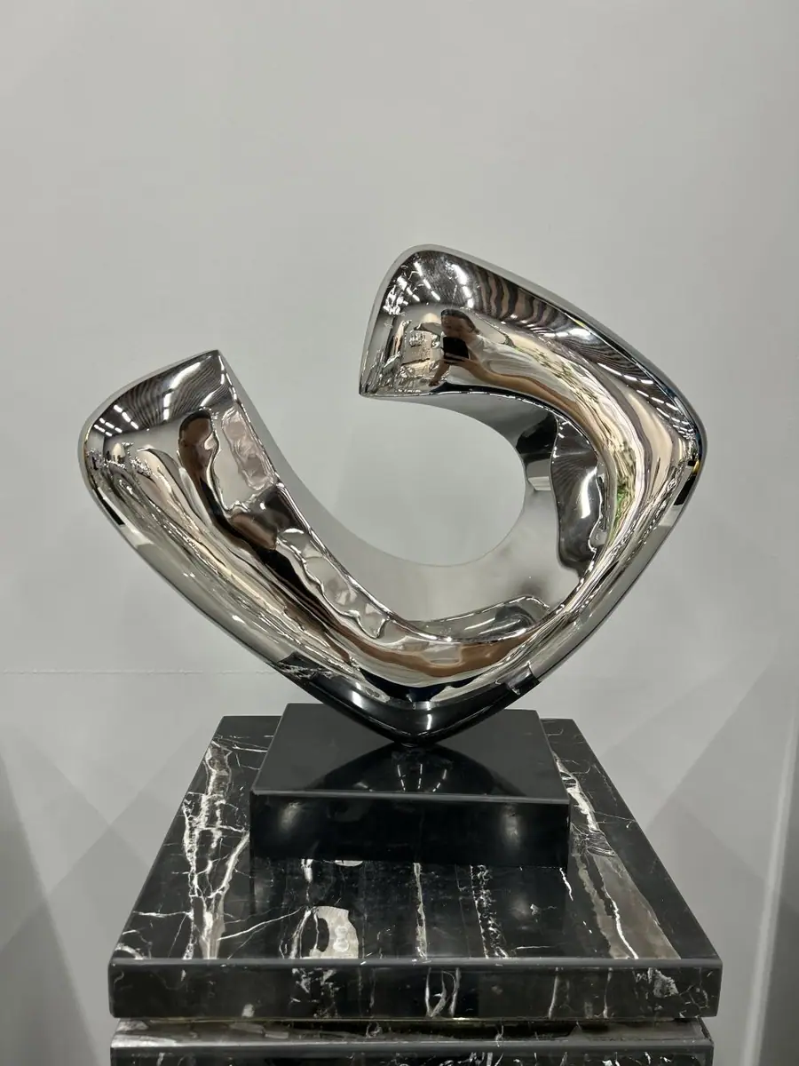 Unique charm, customized stainless steel sculpture small ornaments, lighting up the aesthetics of life!