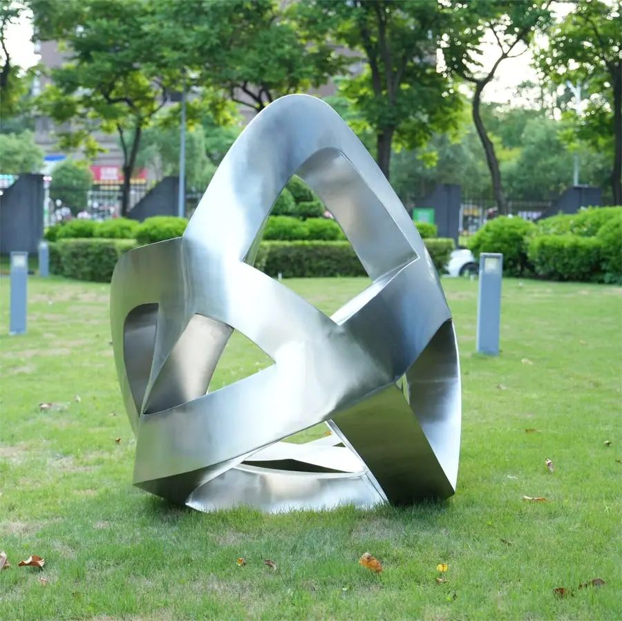 Customized Stainless Steel Outdoor Sculpture