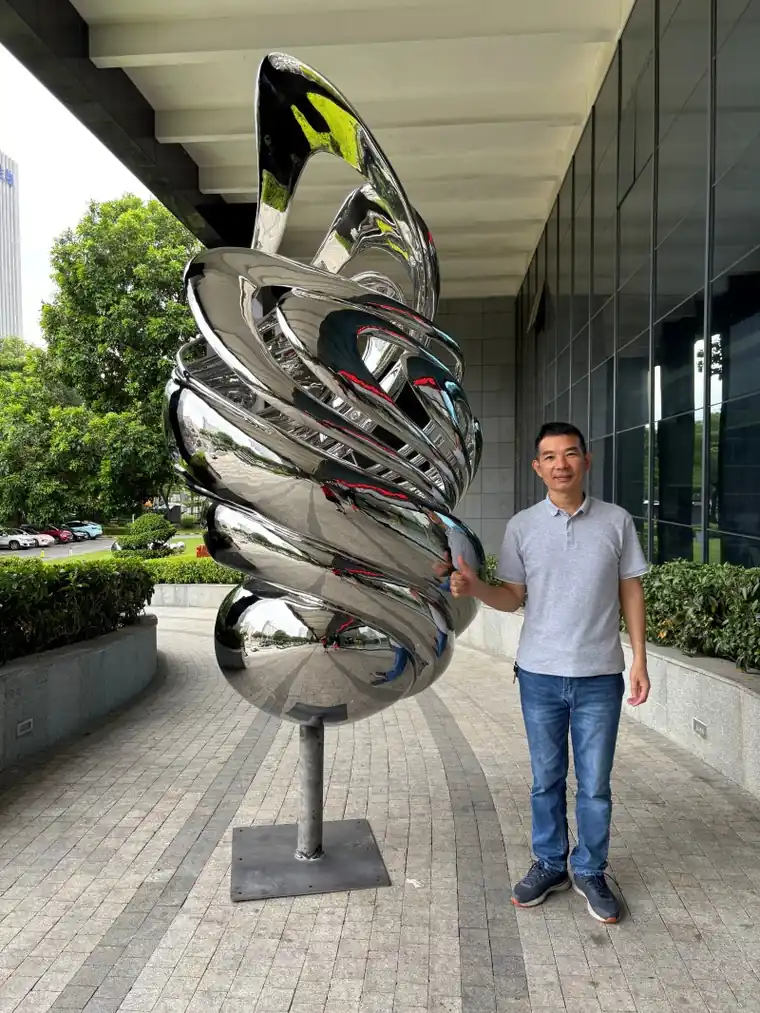 stainless steel outdoor sculpture