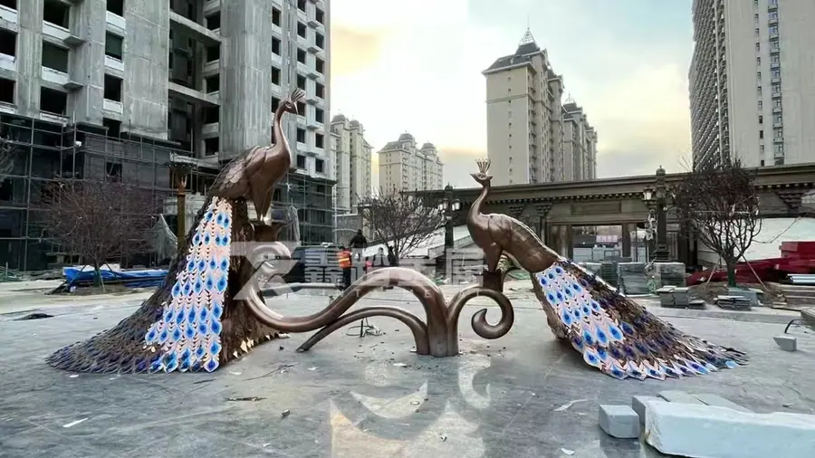 stainless steel peacock sculpture (1)