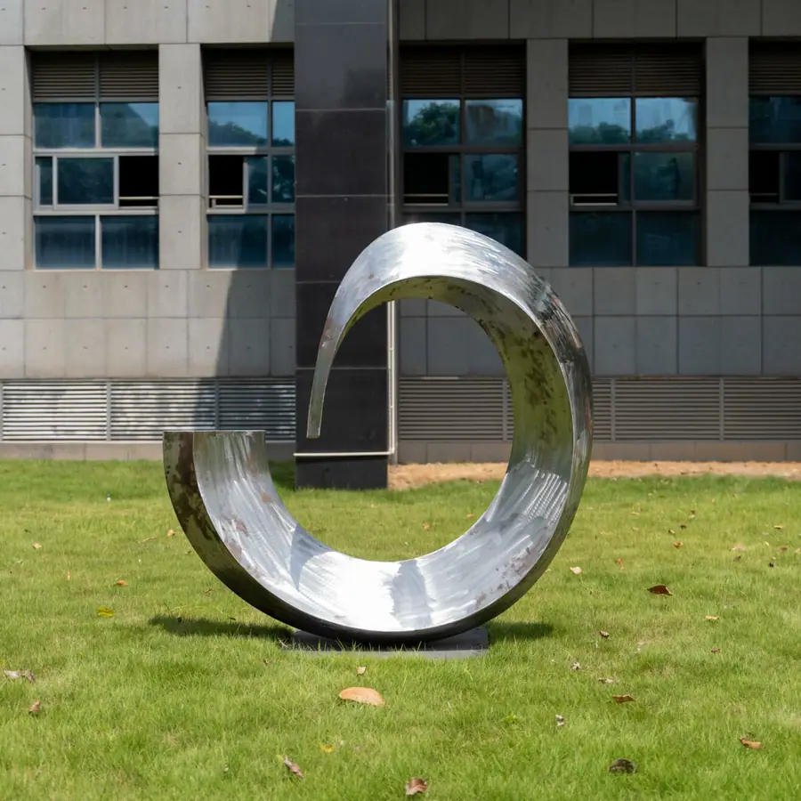 Outdoor Stainless Steel Sculptures: The Shining Gems of Urban Public Spaces