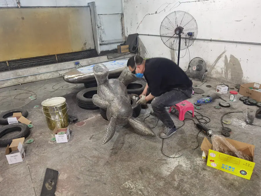 Stainless steel outdoor sculpture