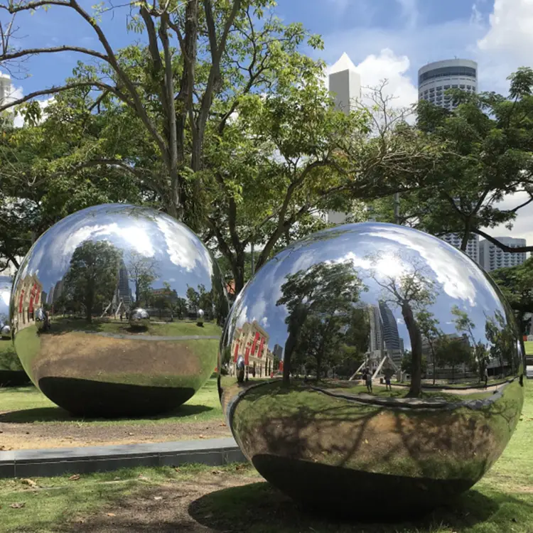 The application of stainless steel sphere sculptures in public spaces, gardens, and urban landscapes interacts with the environment