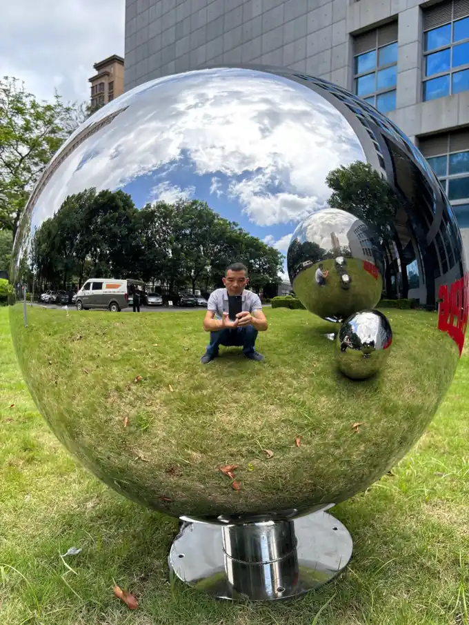 Garden decorative ball