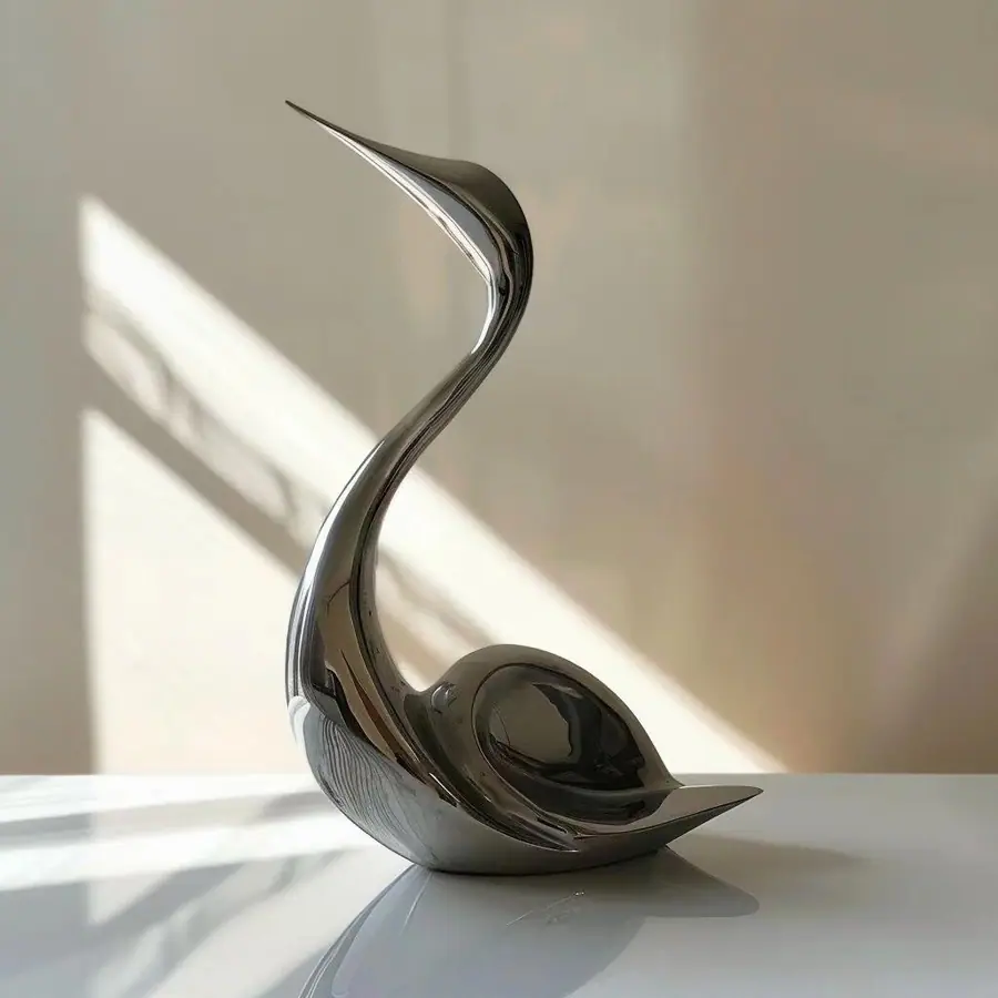 Stainless steel animal sculpture in art decoration