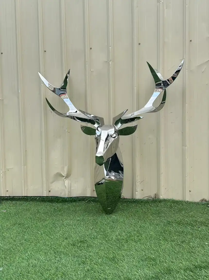 Stainless Steel Deer Head Sculpture (3)