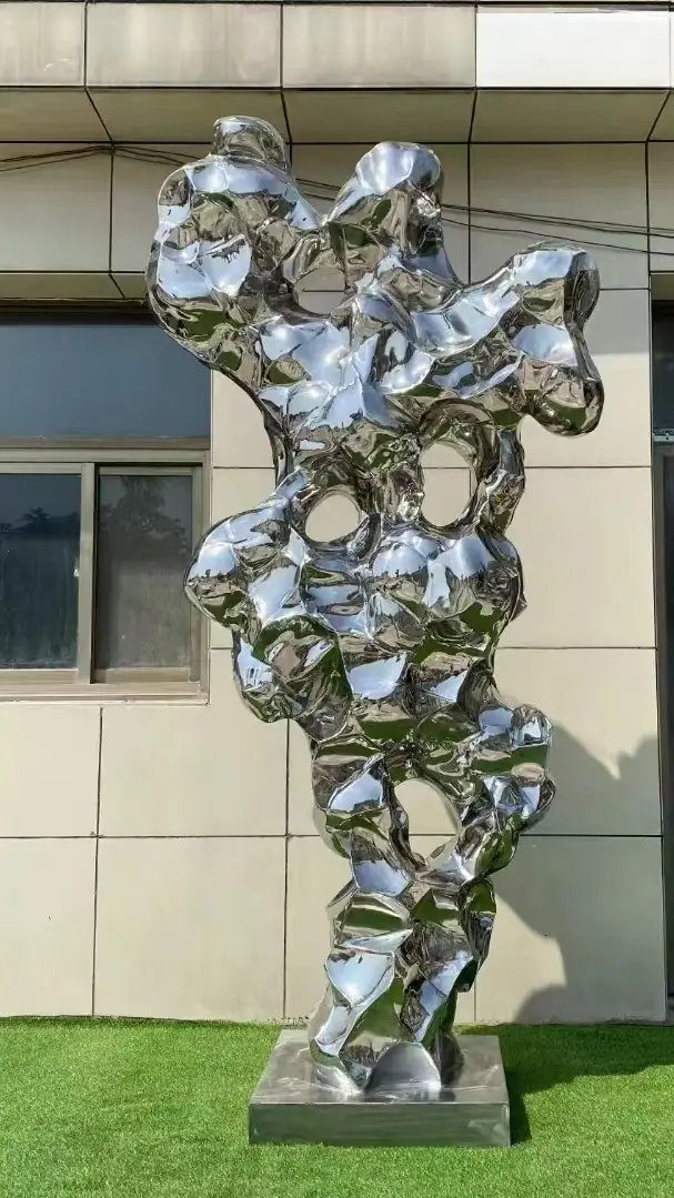 stainless steel Taihu stone sculptures (4)
