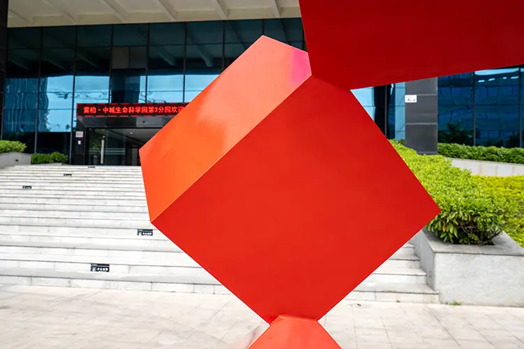 Stainless steel public art. Original products, high-end customization. Exquisite quality and meticulous service. Your dream, our creation.