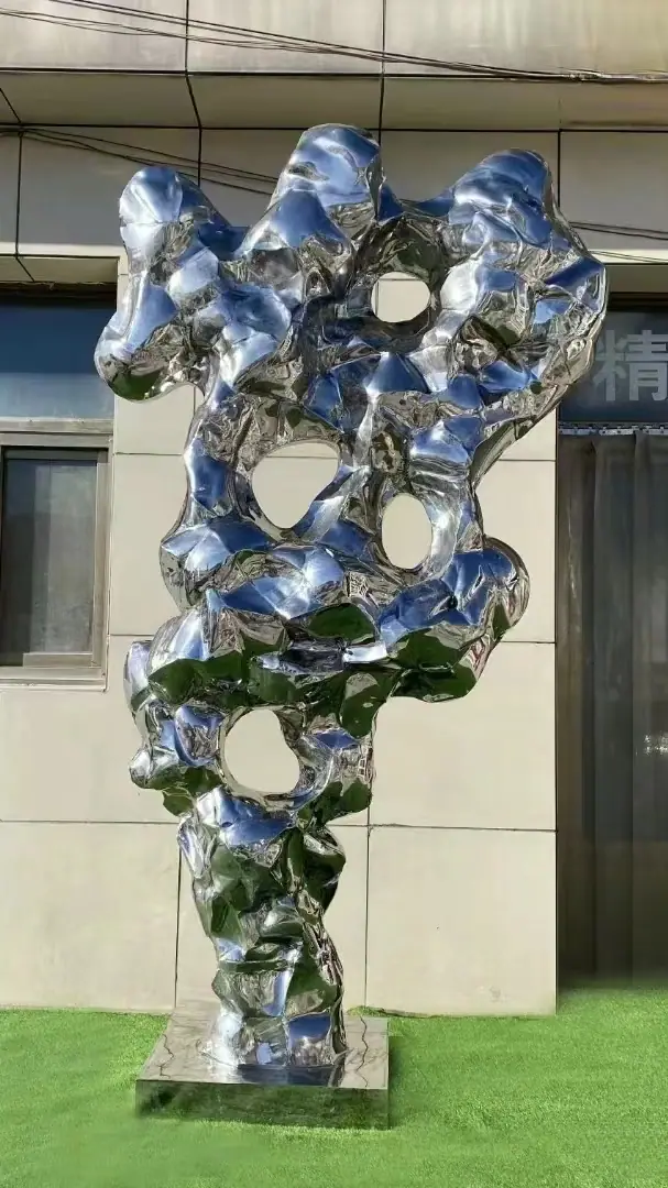 stainless steel Taihu stone sculptures (5)
