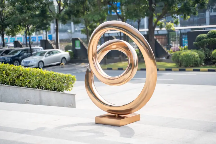 Stainless steel garden sculpture
