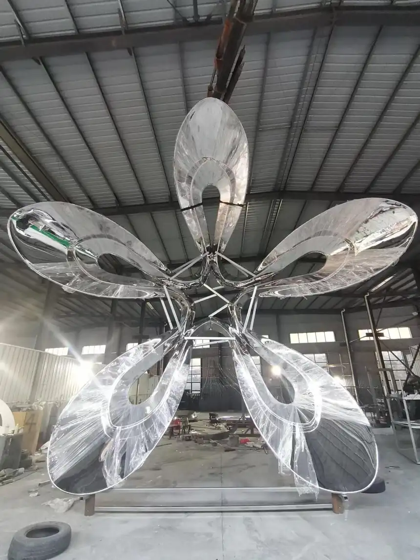 Modern Art Sculpture