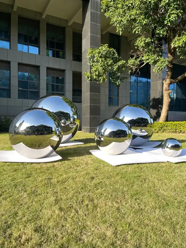 1.5m mirror sphere
