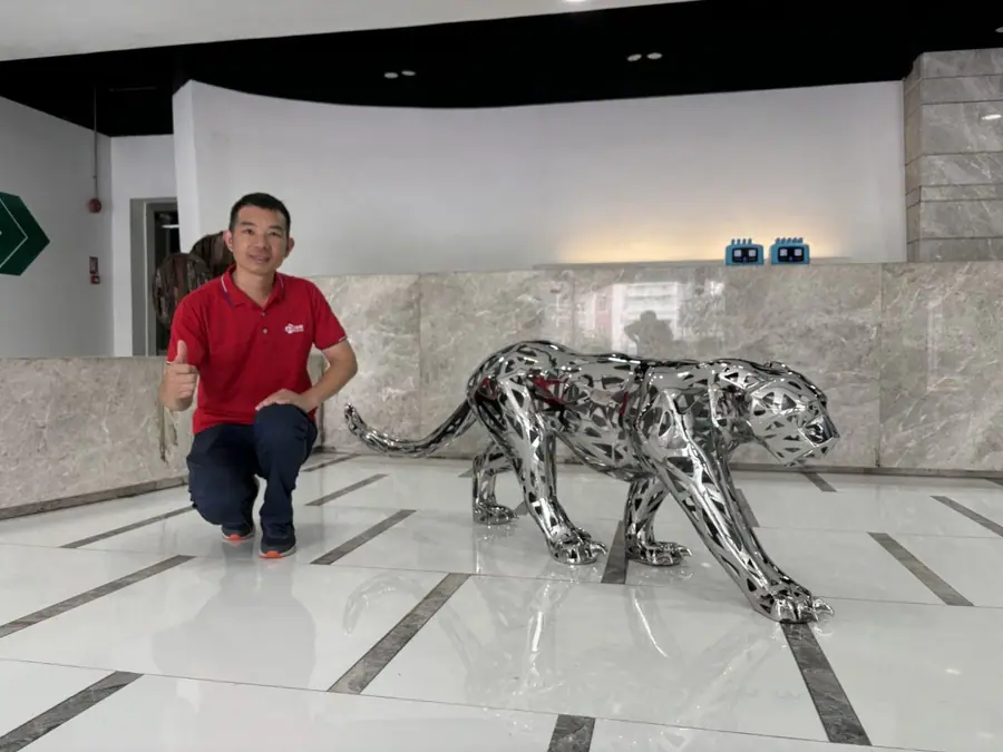 Metal Openwork Leopard Sculpture