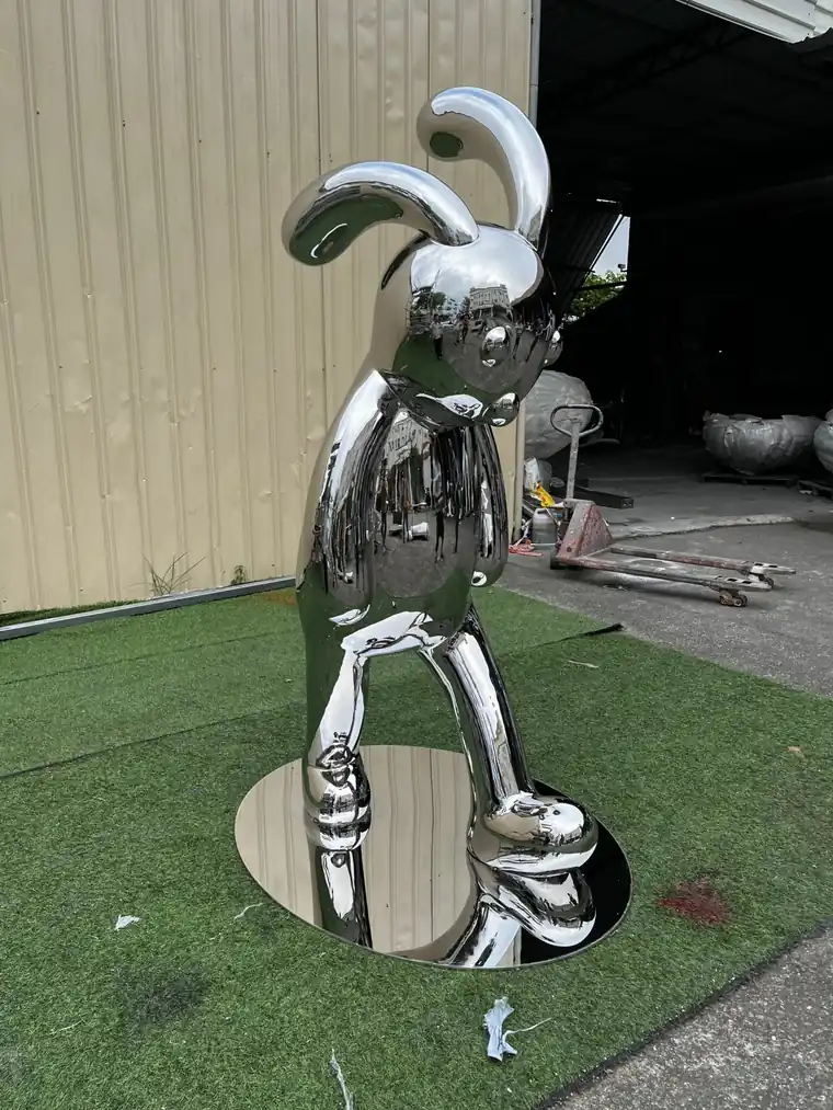 Outdoor stainless steel large rabbit sculpture