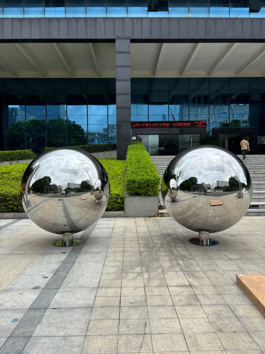 mirror stainless steel sphere