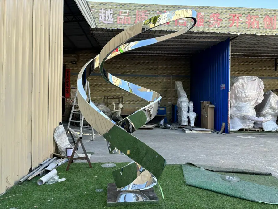 Stainless steel ribbon sculpture