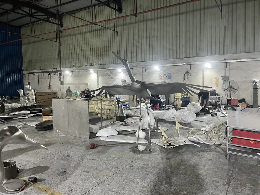 The Manufacturing Process of Stainless Steel Sculptures