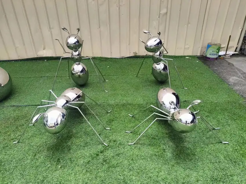 Stainless steel ant sculpture