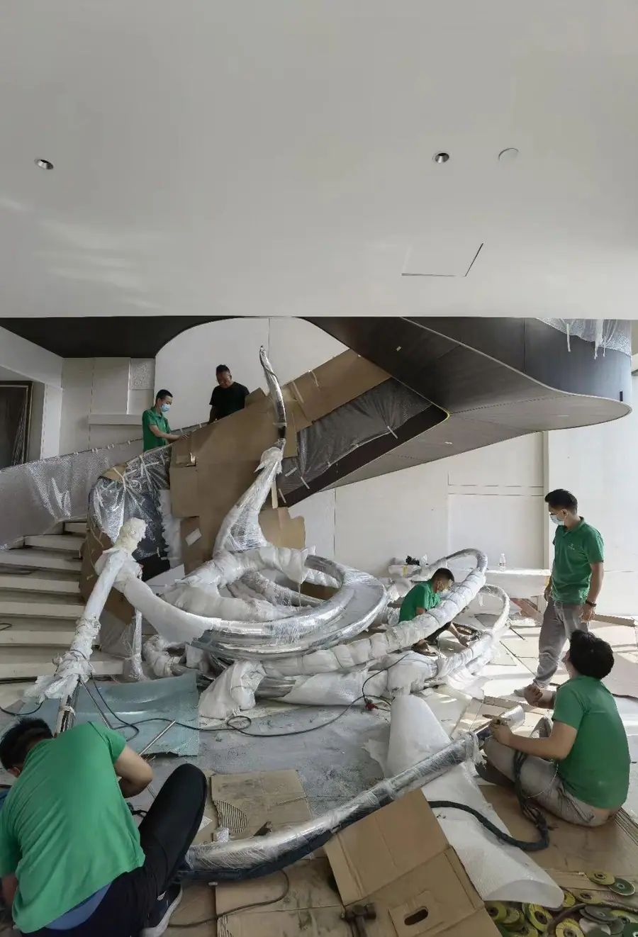 Stainless steel art sculpture
