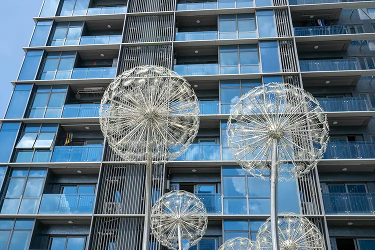 dandelion sculpture