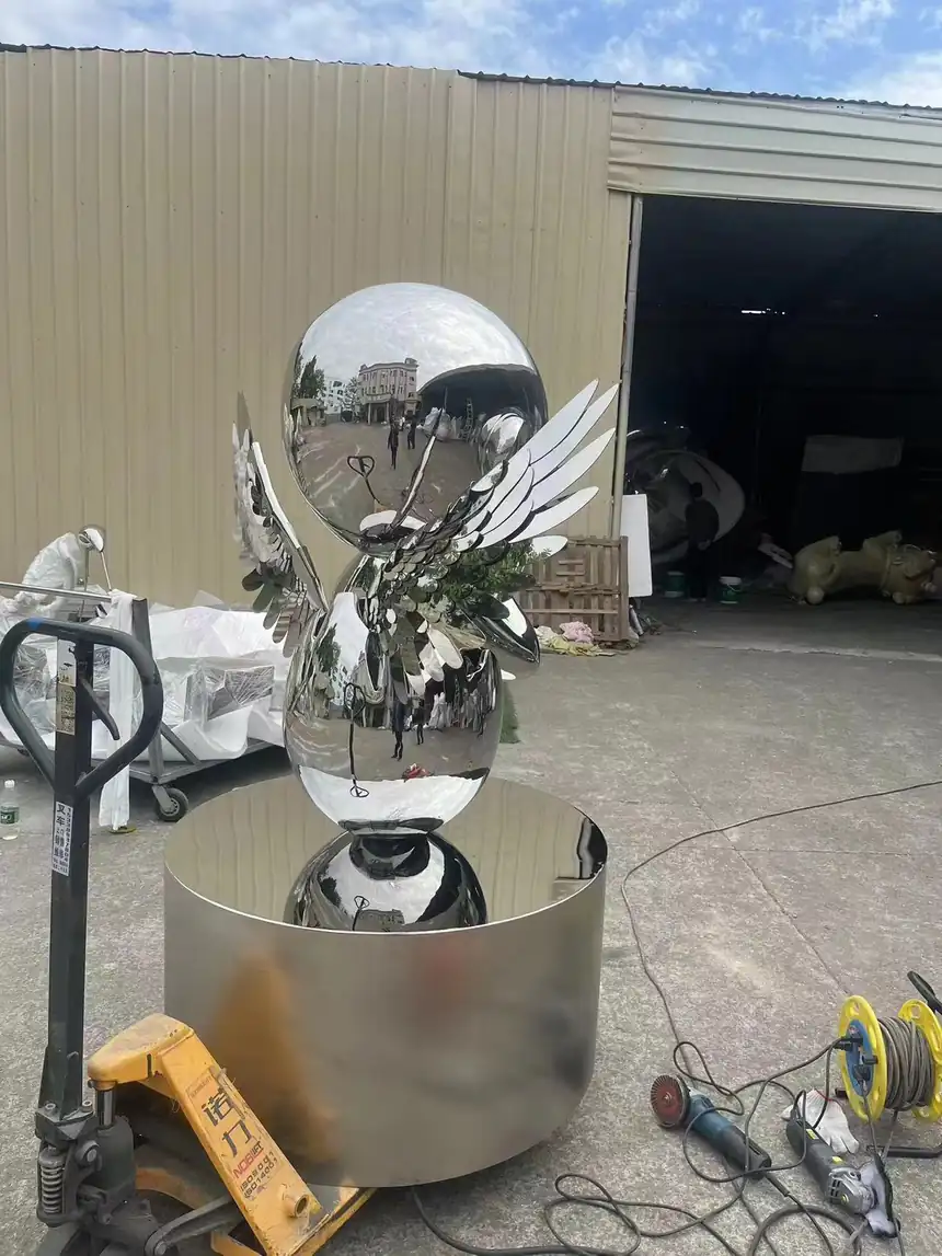 stainless steel abstract sculpture (8)