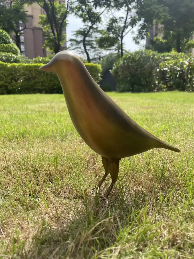 Dove Sculpture