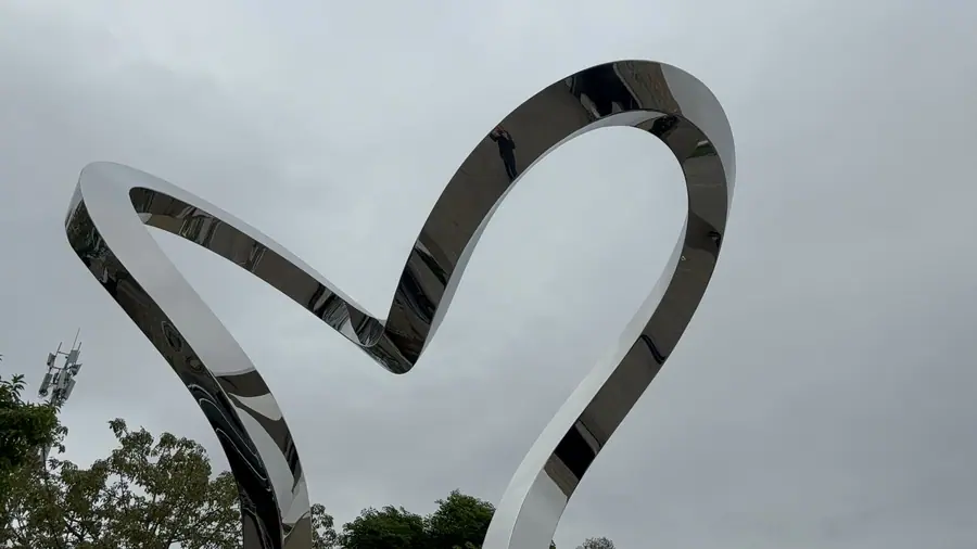 large metal sculpture