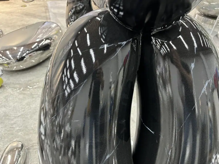Balloon Dog Sculpture
