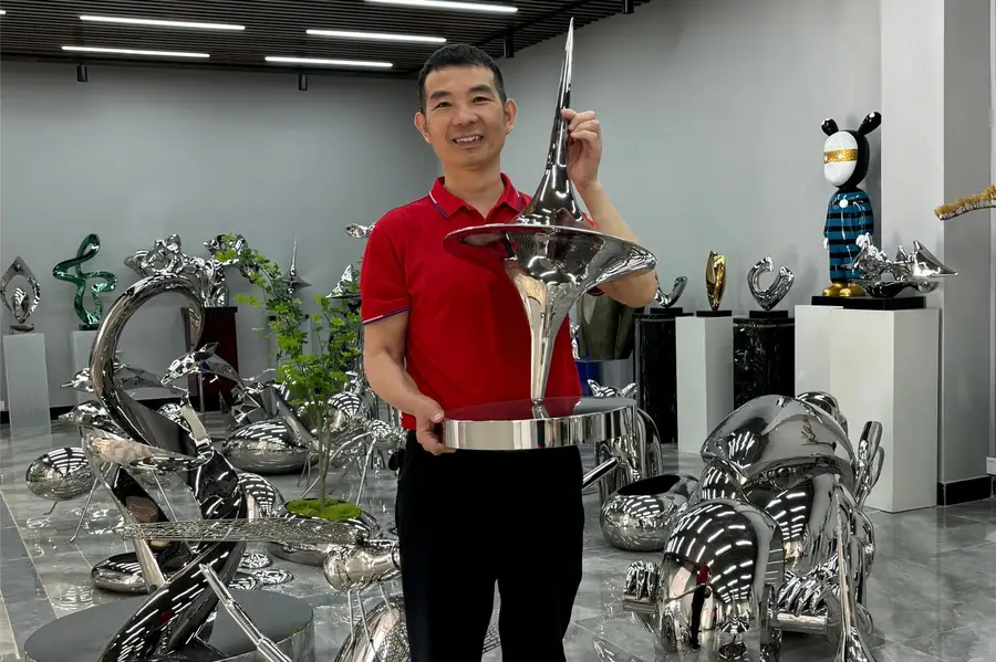Stainless steel art sculpture
