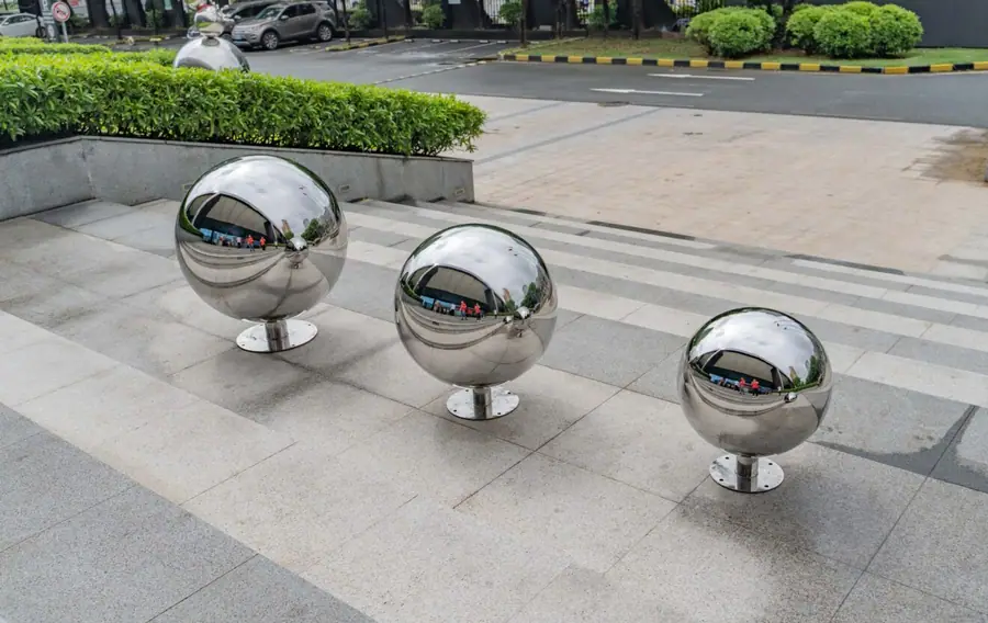 Stainless steel small sphere