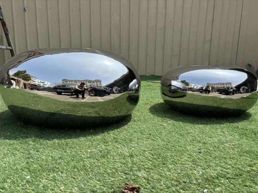 Stainless Steel Flower Pot Sculpture