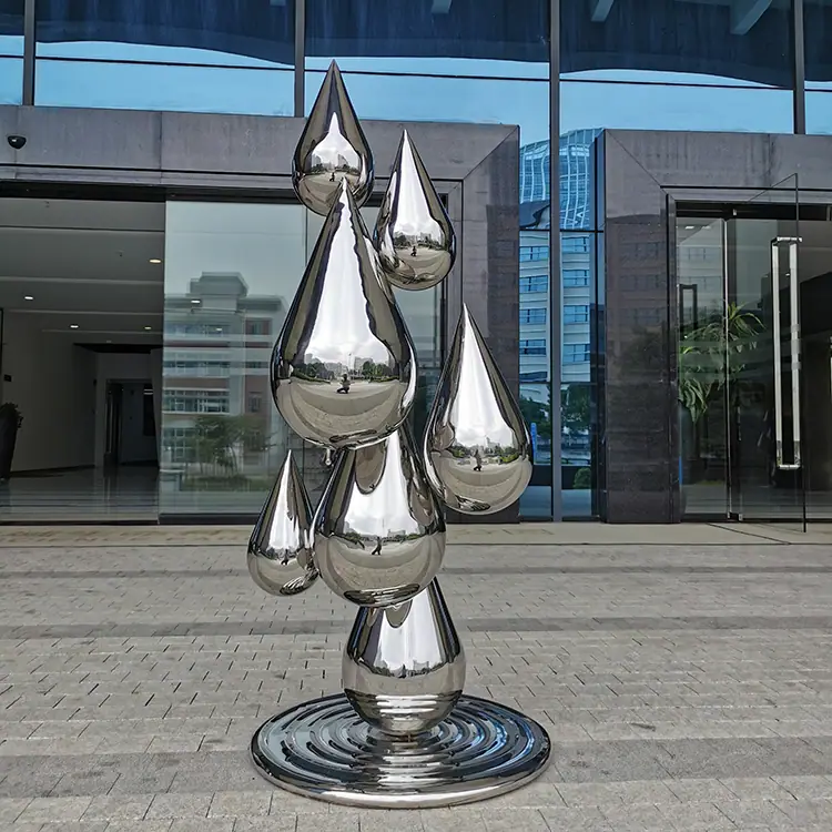 Stainless steel water drop sculpture. Create unique high-end stainless steel carving art. The quality is exquisite and the service is unparalleled, letting art give the space its unique charm.