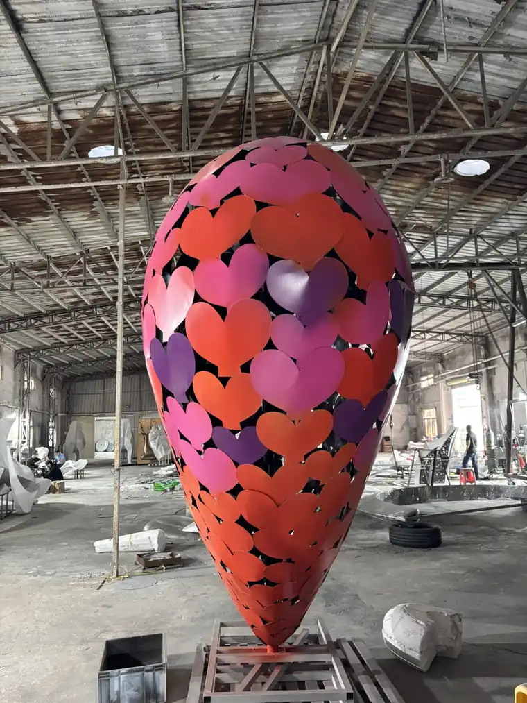 Love Sculpture