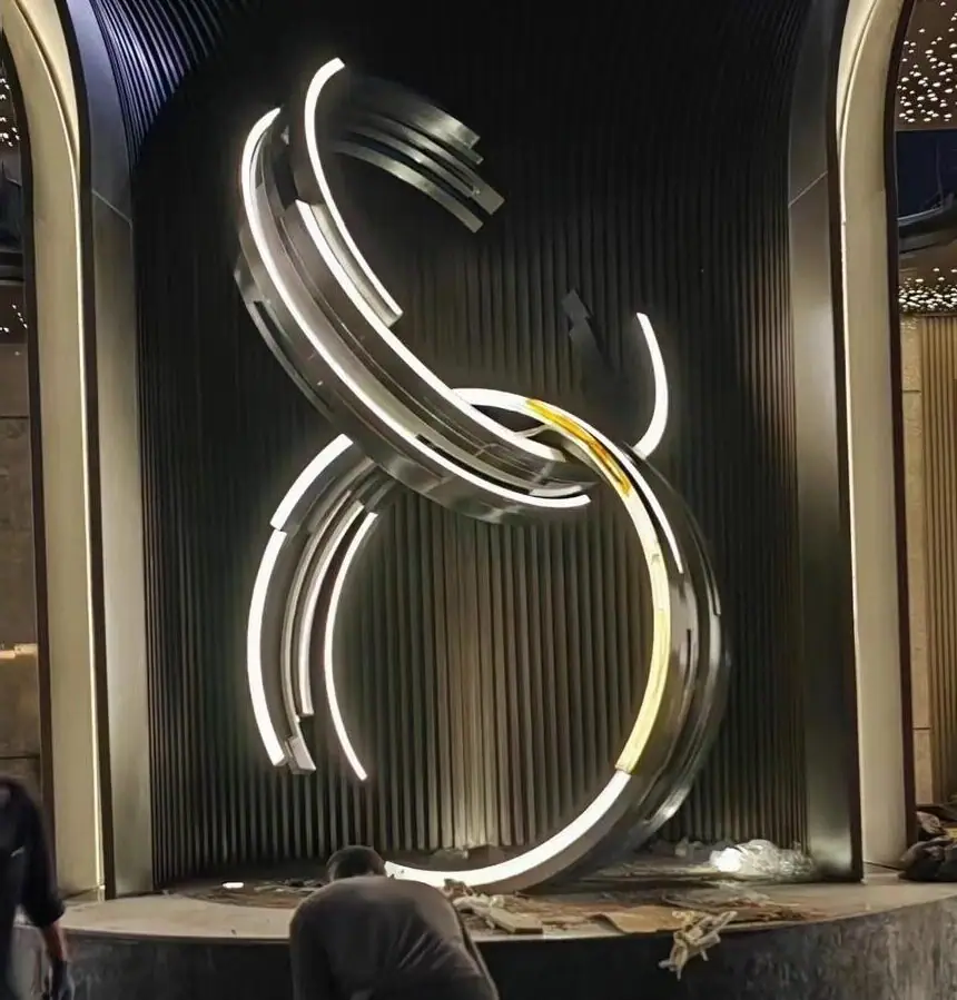 Innovative Design Sculpture