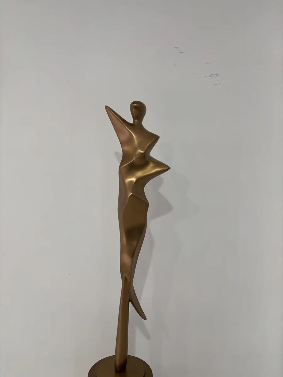decorative figurines