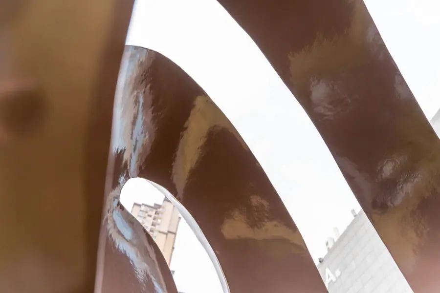 Mirror stainless steel sculpture