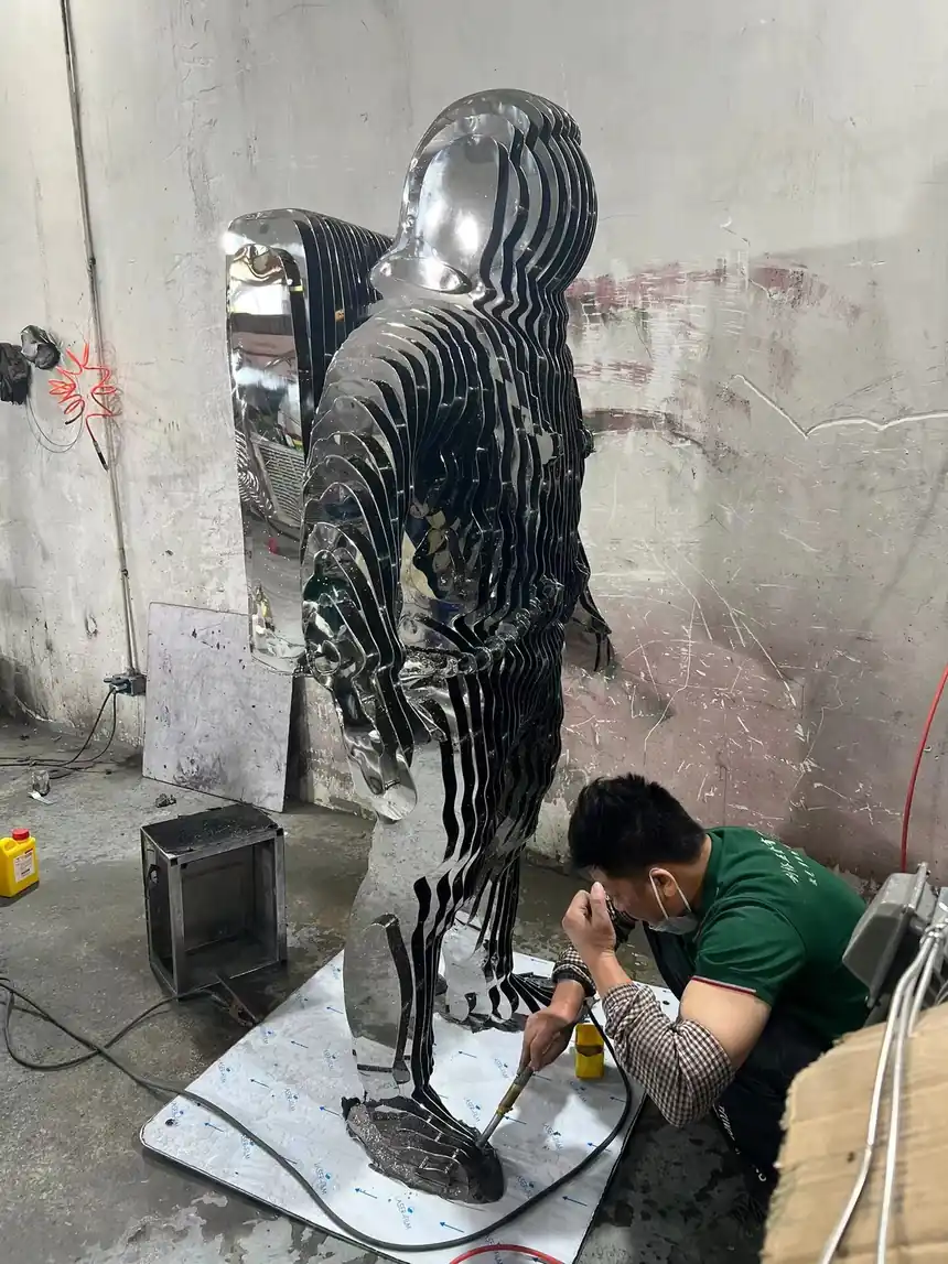 Stainless steel outdoor sculpture