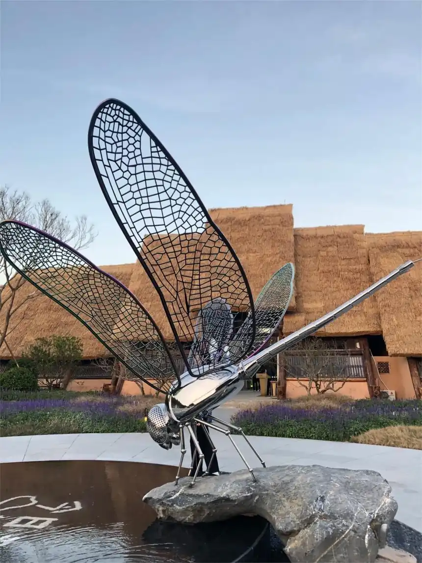 Dragonfly Sculpture