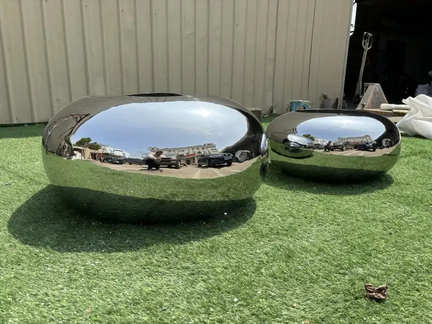 Stainless Steel Flower Pot Sculpture